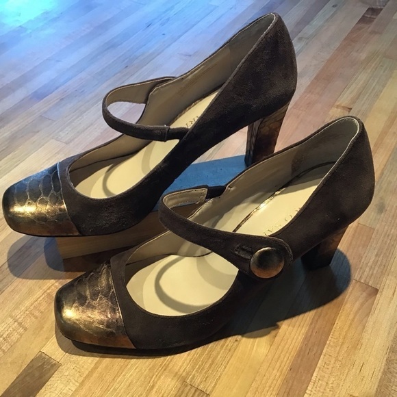 Franco Sarto Brown Suede Ulrich Mary Jane Bronze Cap Toe Heels Size 7.5 M. - Picture 2 of 10